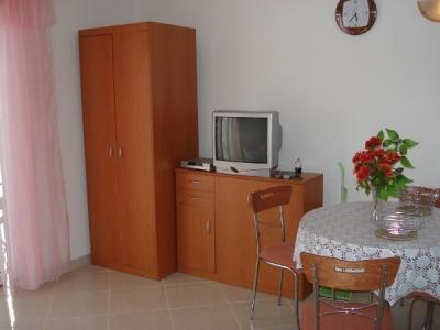 Apartments Eden Jadranovo Εξωτερικό φωτογραφία